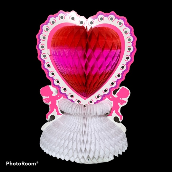 Vintage Valentine Tissue Honeycomb Centrepiece - Picture 3 of 4